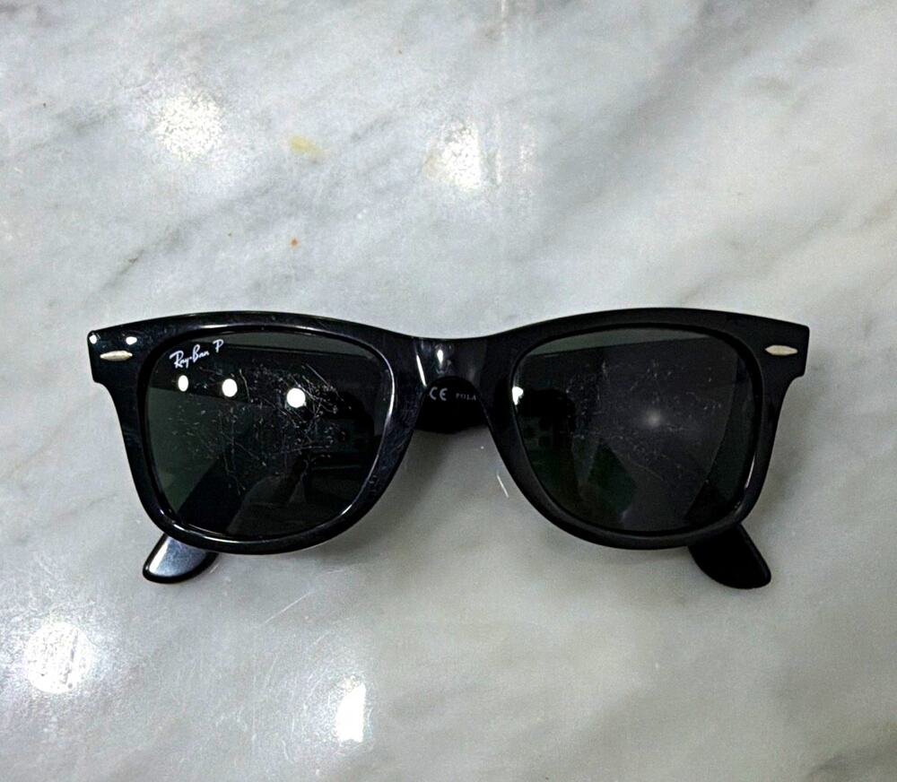 Ray-Ban Wayfarer RB2140 Polarized Sunglasses Black/Green 50-22 150mm